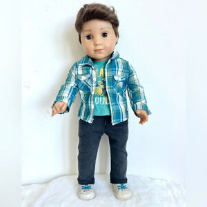 American Girl Authentic Boy Doll Logan Everest RETIRED original complete outfit